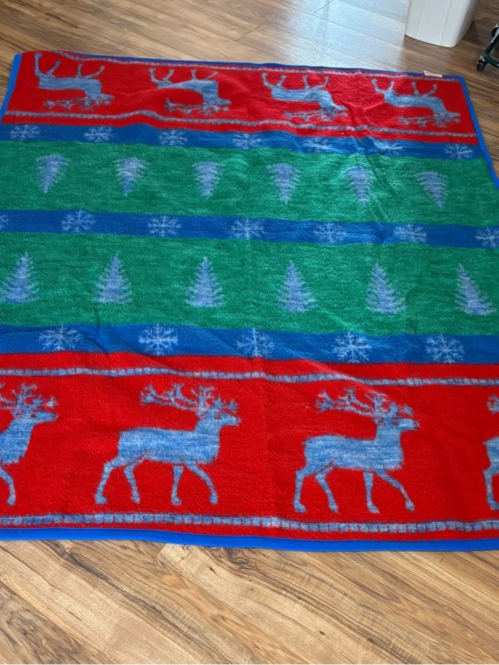 Vintage Biederlack Throw Blanket Christmas Reindeer Holiday Acrylic‎ 63”x76” USA